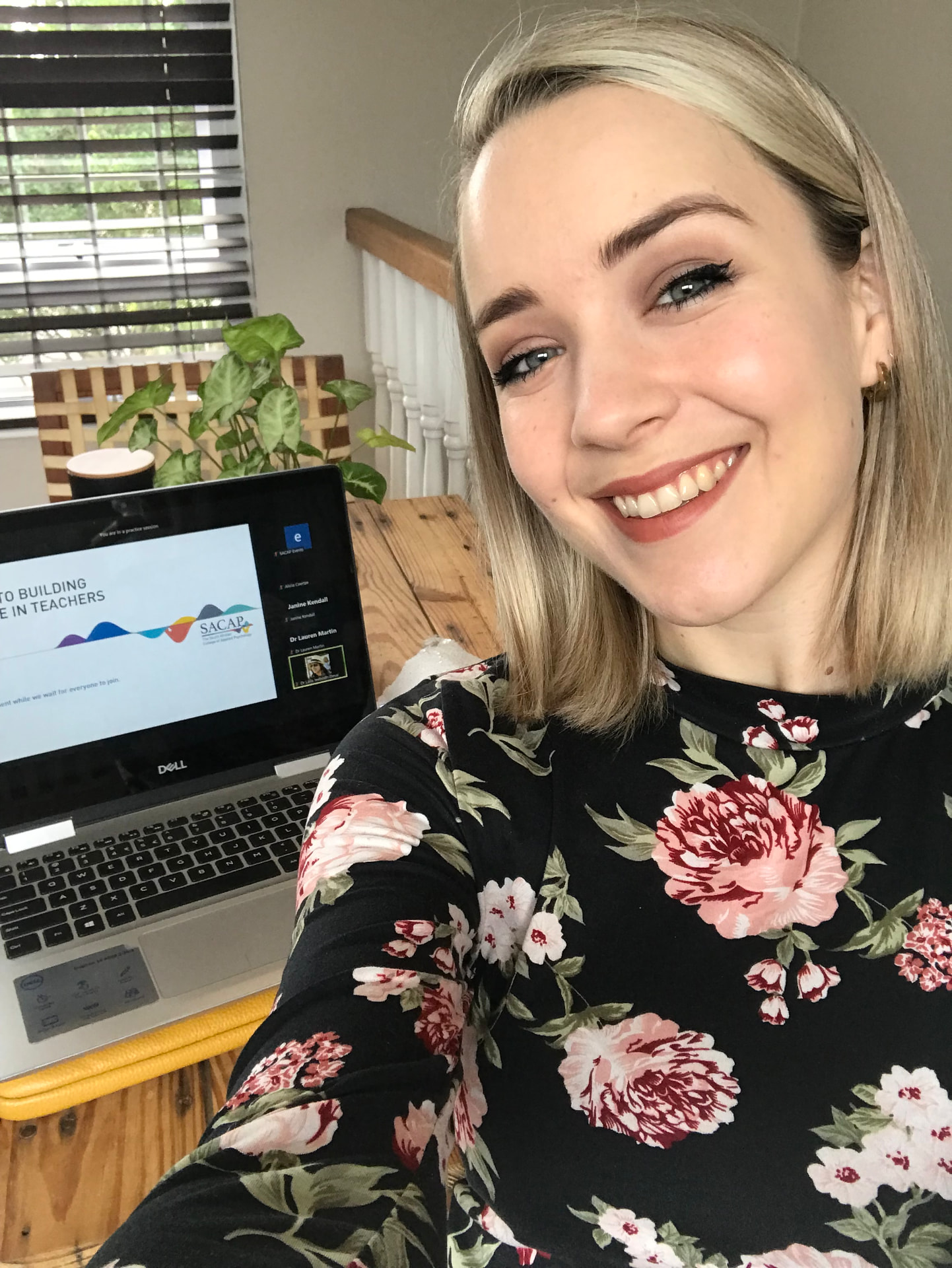 Alicia presenting an online psychology talk from her desk